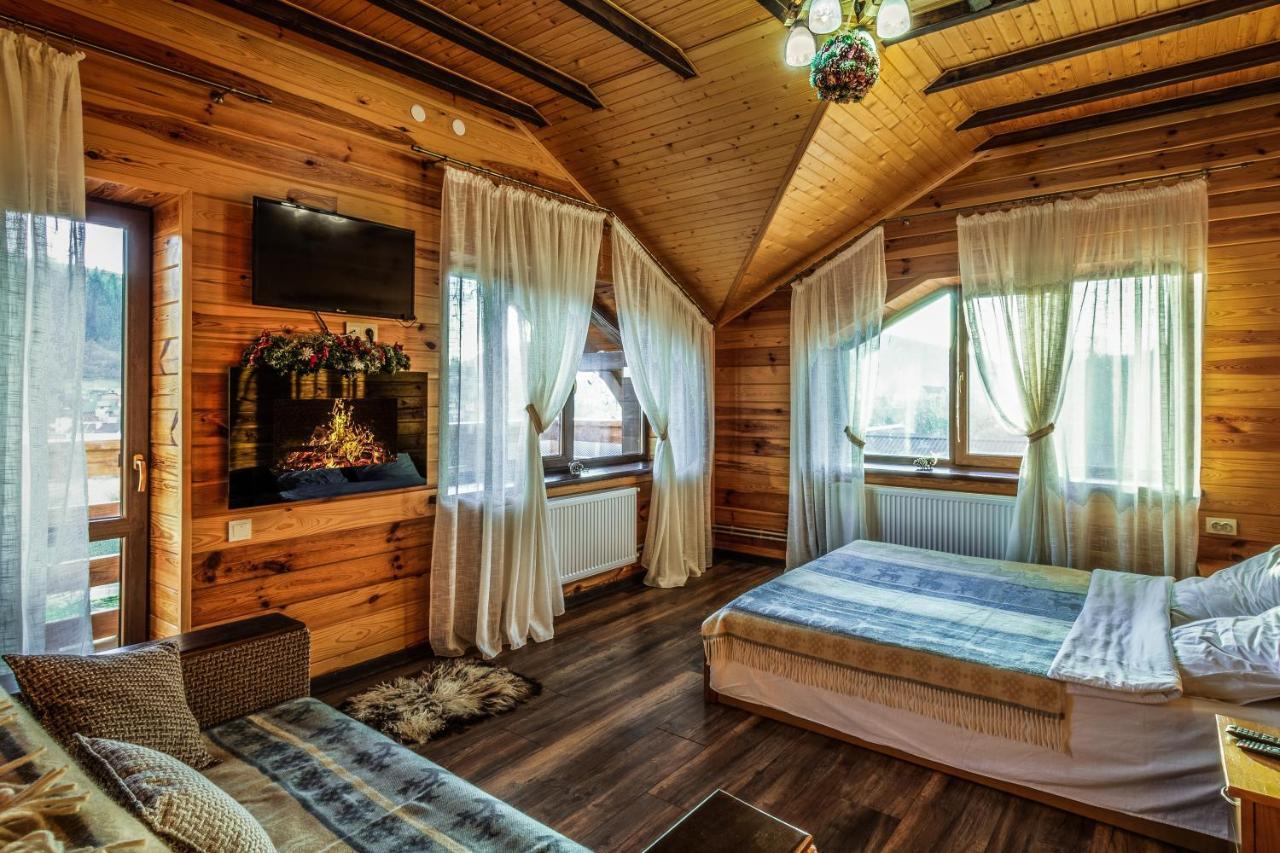 Cottage Chalet-Tiara Slavske Exterior photo