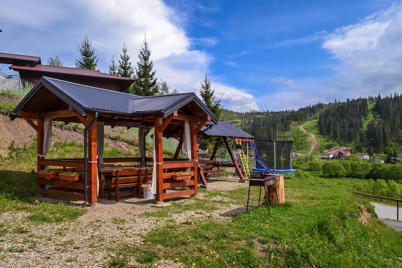 Cottage Chalet-Tiara Slavske Exterior photo