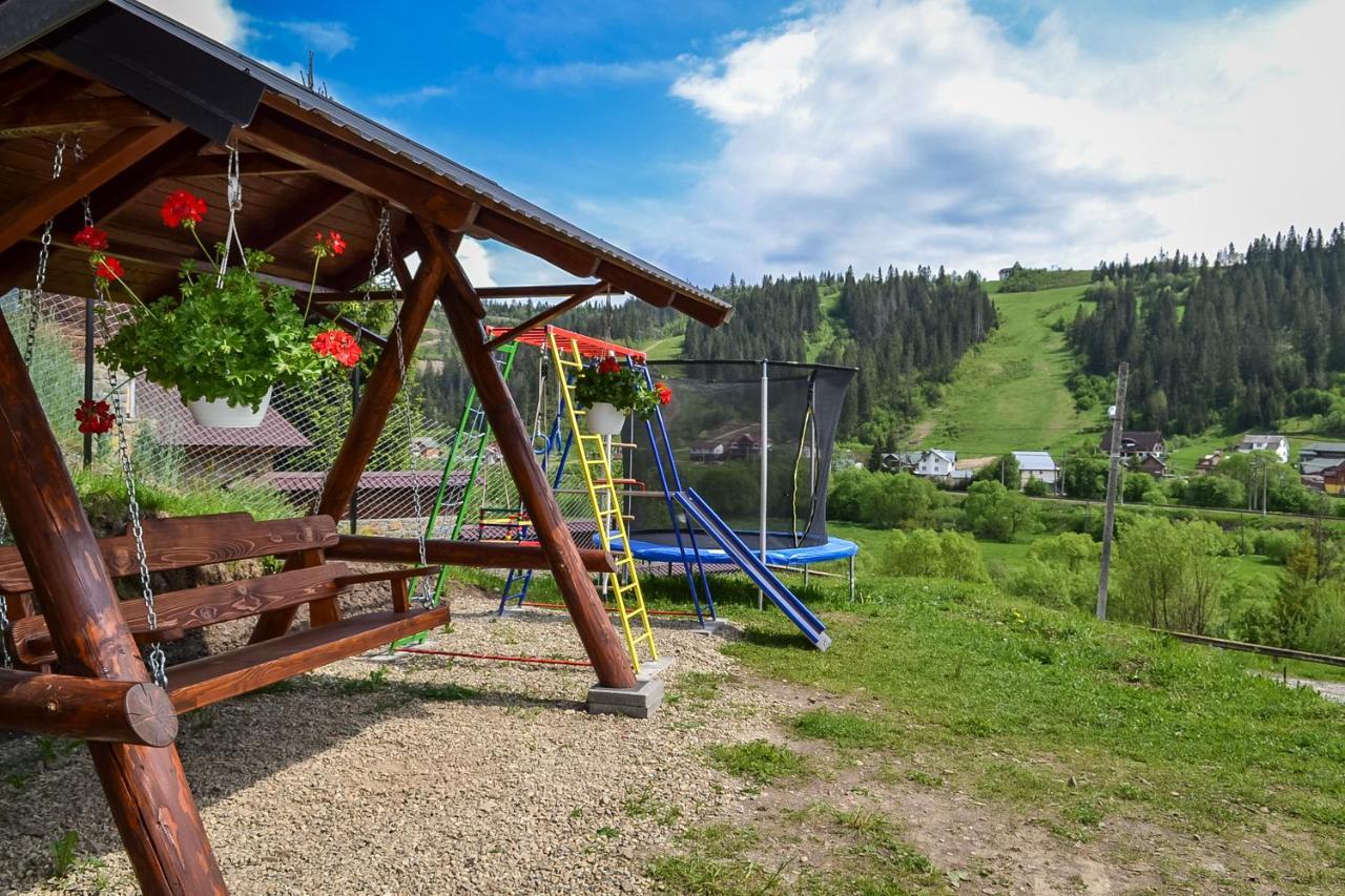 Cottage Chalet-Tiara Slavske Exterior photo